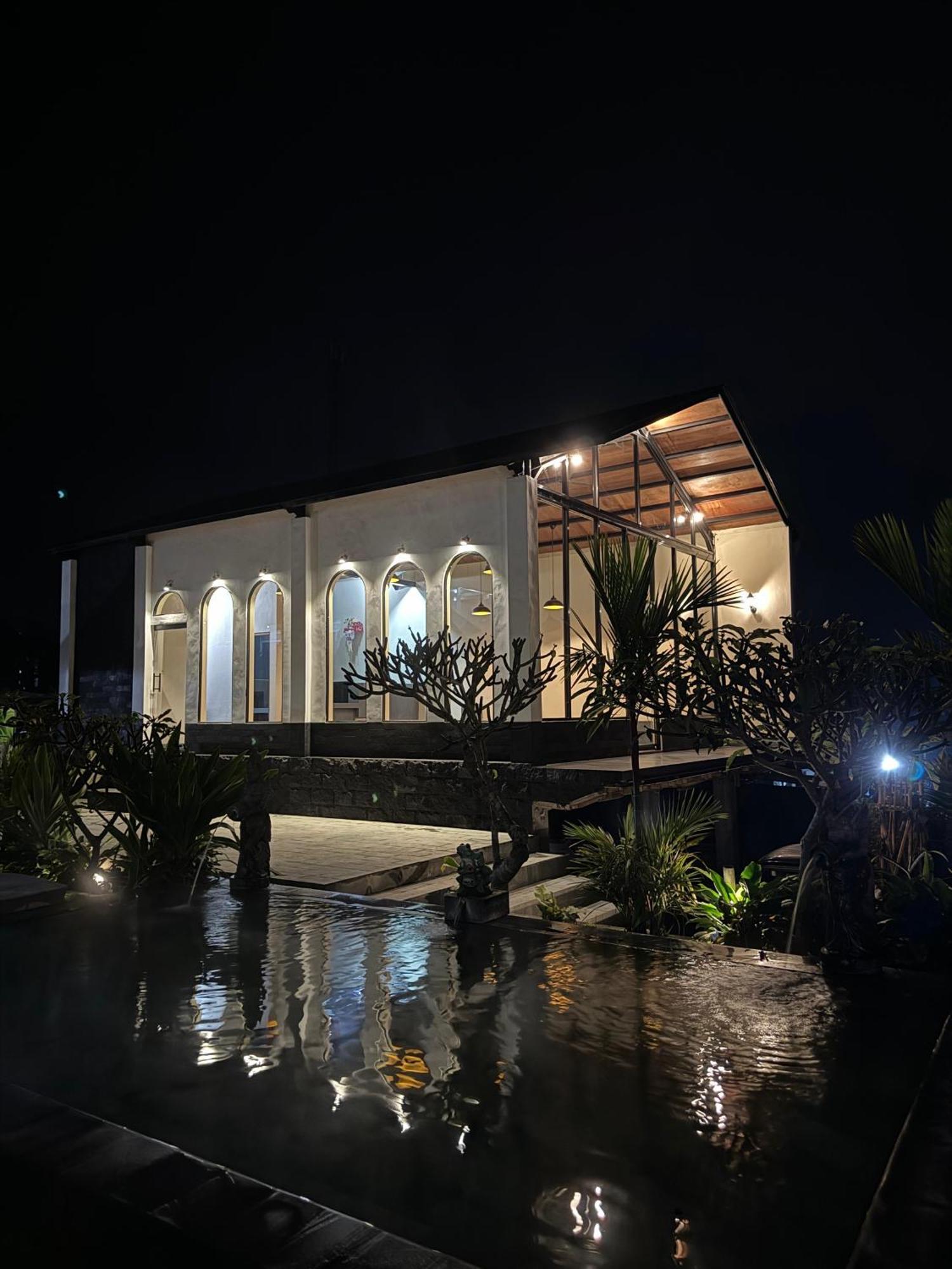 Kintamani Batur Pyramid Guesthouse מראה חיצוני תמונה